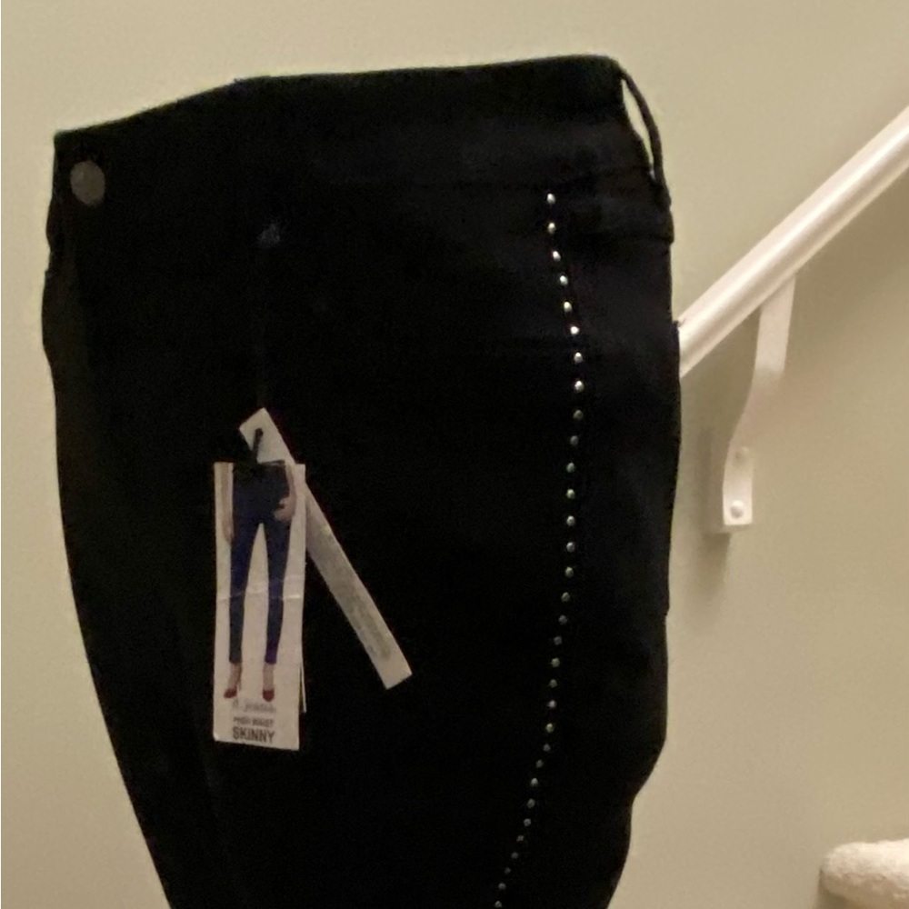 d. jeans Black Women's Jeans with Silver Accents. New, Sz 14 liberal stretch.